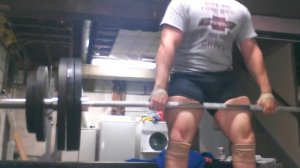 I fink u freeky deadlift 200 x 5