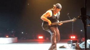 Metallica live HD Robert Trujillo bass solo tribute Cliff Burton