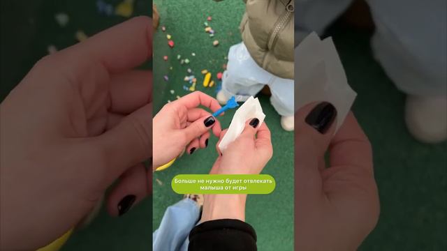 Самый удобный очиститель носика малыша - палочка«Козявкин».Возьмите его с собой#shorts#сопли#дети смотреть онлайн