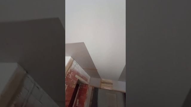 Сначала красим потолок, потом штукатурим стены, технология "с верху-вниз" #спб смотреть онлайн
