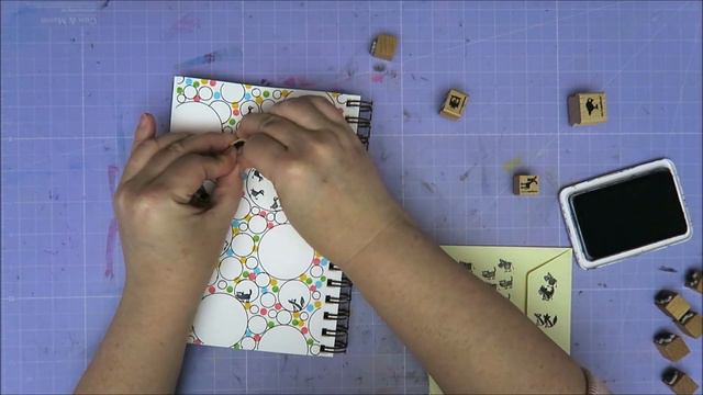 Lots of Dots... and Circles! Art Journal Page! смотреть онлайн