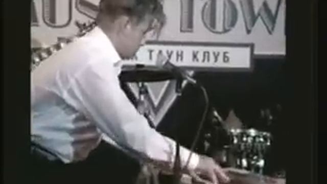 Denis Mazhukov & OffBeat - "Whole Lotta Shakin' Going On" смотреть онлайн