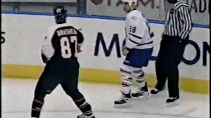 Donald Brashear vs Tie Domi (Round 1) and Todd Fedoruk vs Wade Belak - Jan 19, 2002
