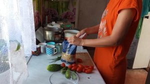 Готовлю салат.Дикие утки.Утренняя пробежка.