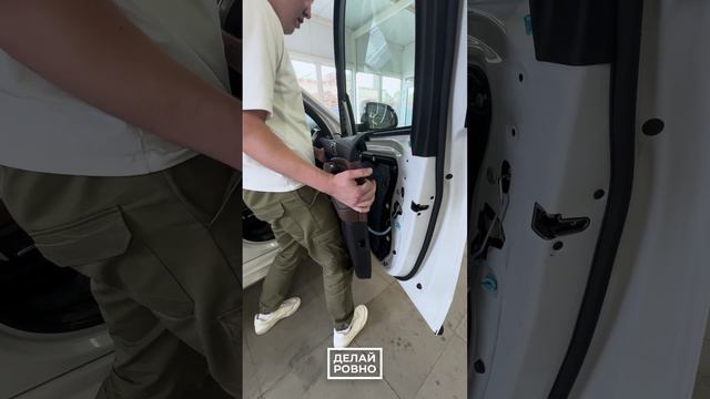BMW X7 - Удаление вмятины на двери #ДЕЛАЙРОВНО