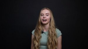 Маша Кузина, визитка на китайском