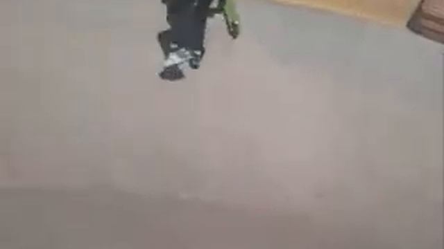 Scooter Edit Sponsor Peter Le 8 Years Of Age смотреть онлайн