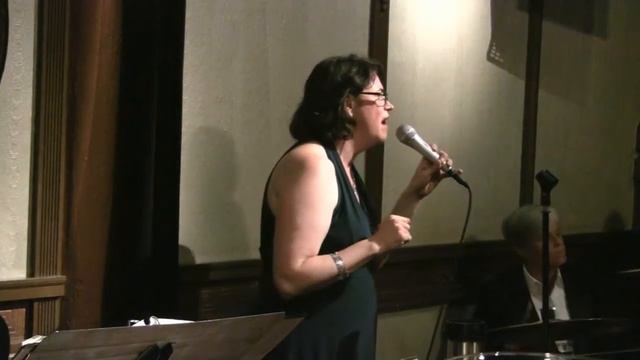 Tom Shaw Trio featuring Anne Marie Burgoyne perform Errol Flynn смотреть онлайн