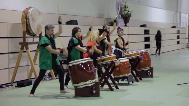 Issho Daiko - 50 Aniversario de Aikido en España por Y. Kitaura. / 50 Anniversary of Aikido in Spai смотреть онлайн