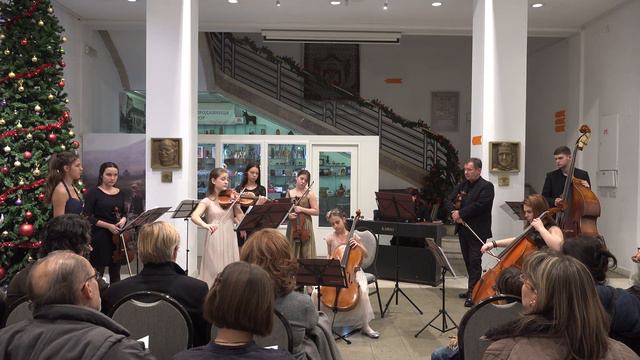 Vivaldi, Koncert za violinu i violončelo F dur смотреть онлайн