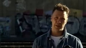 Mikael Persbrandt: Skydda barn mot övergrepp enligt artikel 34 i barnkonventionen