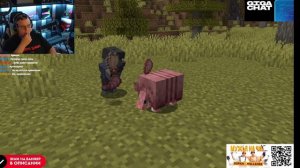 Пятерка смотрит "ВКУСНЫЕ ИДЕЮ ДЛЯ МАЙНКРАФТ ОБНОВЛЕНИЯ"