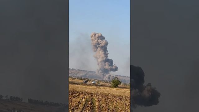 Видео со стороны ВСУ.  Прилет авиабомбы по селу Андреевка на Донбассе.