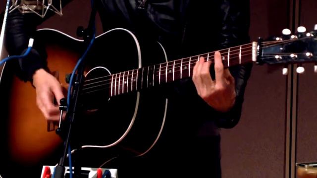 Aimee Mann - Charmer (Live on Sound Opinions) смотреть онлайн