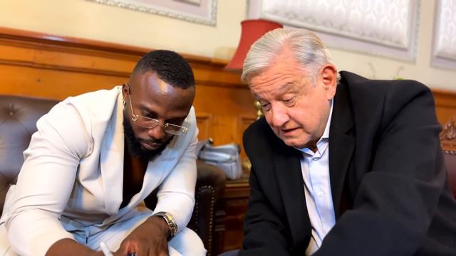 Encuentro con Randy Arozarena en Palacio Nacional смотреть онлайн