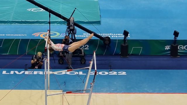 Alice Kinsella - GBR - Uneven bars - Qualifications - 2022 World Championships смотреть онлайн