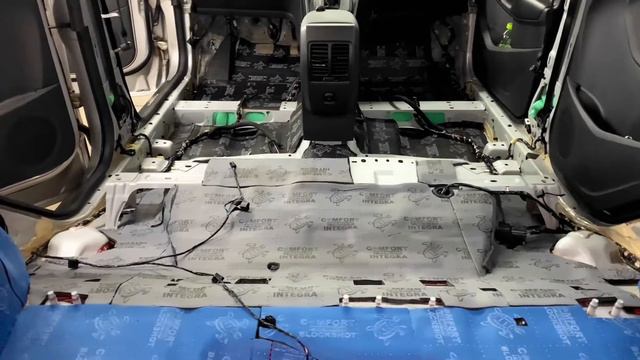 Ford Kuga Шумоизоляция салона. смотреть онлайн