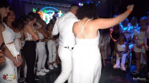 Daniel & Ladies [Entre Los Dos] DyD Be Unlike 2022