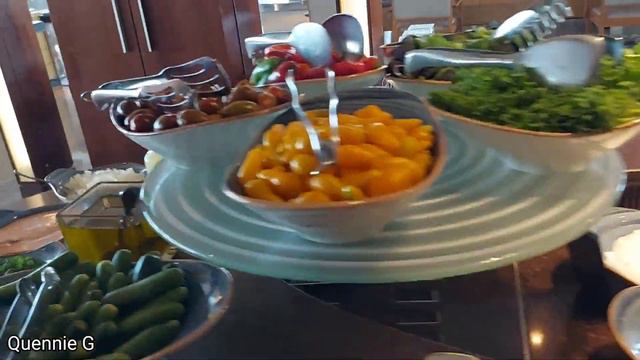 Hilton Tel Aviv Lounges смотреть онлайн