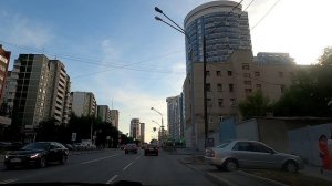 Она читает БРОДСКОГО по ночам