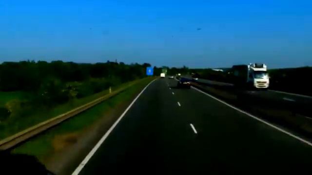 Modern Martina & KorgStile .mp4 смотреть онлайн