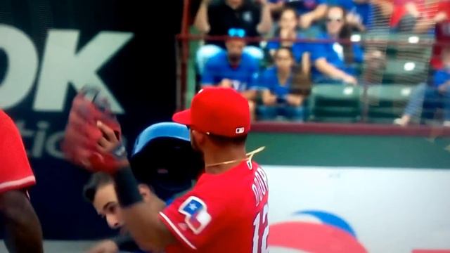 Rougned Odor punches Bautista in the jaw. MUST SEE ! ( SLOW MOTION) смотреть онлайн