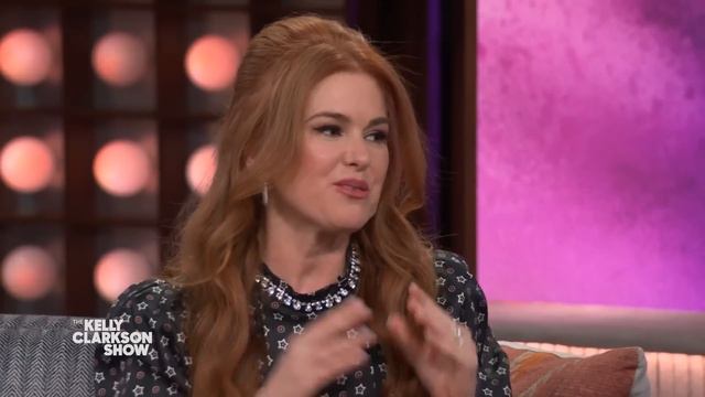 Isla Fisher Convinces Kelly Clarkson To Do Metallica Kellyoke