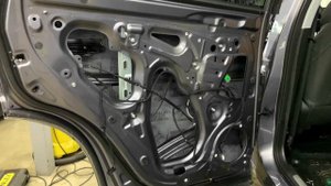 Cherry Tiggo Шумоизоляция дверей.