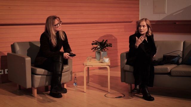 Masterclass with Isabelle Huppert | RIFF TV | 05.10.2023 смотреть онлайн