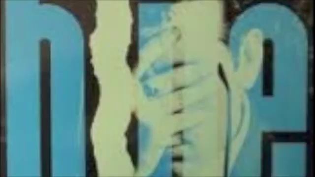 Elvis Costello - Sittin' and Thinkin' (Live) смотреть онлайн