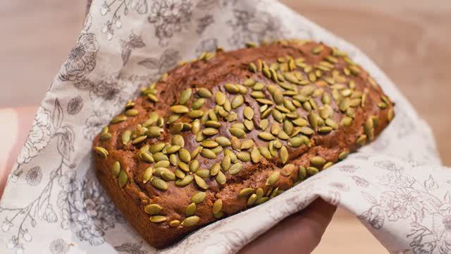Кекс с кабачком без глютена, лактозы и сахара | ВАММОЖНО