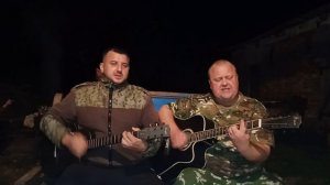 Пацаны ( Ю. Петлюра) с со служивцем Антоном Пантелеевым!