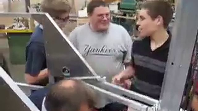 MAX 1071 @ 2008 Connecticut Regional смотреть онлайн