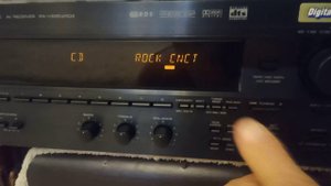 Yamaha RX-V595 aRDS
