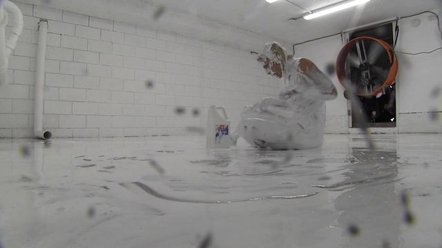 Pool | Jennifer Locke | Red Zone смотреть онлайн