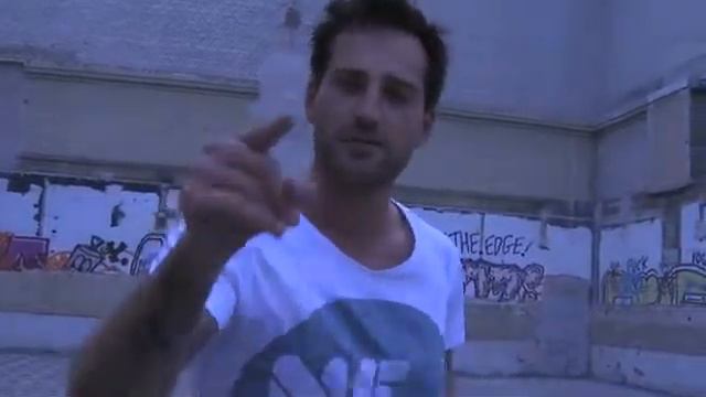 Oliver Bjerrehuus - Not to knive campaign смотреть онлайн