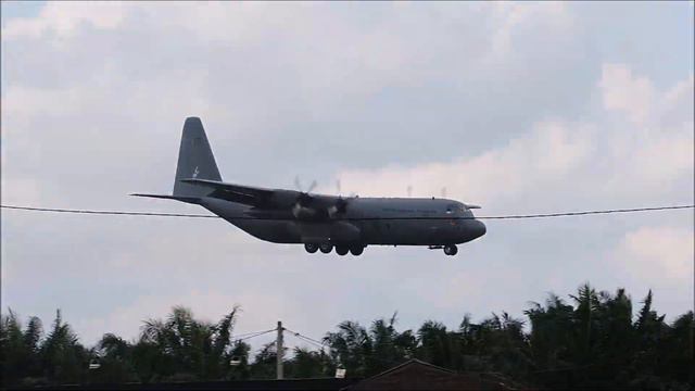 9/3/2018 Kuantan (KUA/WMKD) Sultan Haji Ahmad Shah Airport смотреть онлайн
