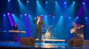 Ты меня любишь. А. Серов. 31.05.2023. Сочи. #серов #александрсеров