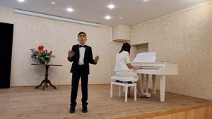 "Мы друзья перелетные птицы"  В.Соловьев-Седой
А. Фатьянов