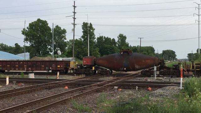 NS’s Hot Metal Train at Dolton. смотреть онлайн