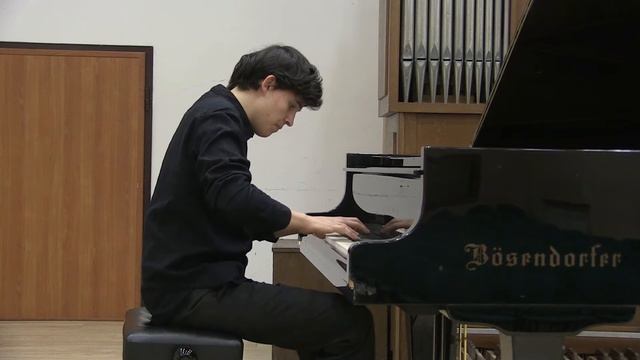 Boris Petkov plays Johann Sebastian Bach - Partita No. 2 In C Minor смотреть онлайн