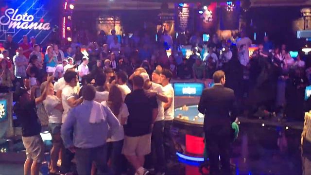 Antonio  ESFANDIARI gagne le Big One de One Drop. смотреть онлайн