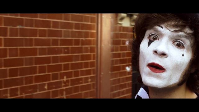 Oliver Shaw Music. Everyone Needs A Dan Leno смотреть онлайн