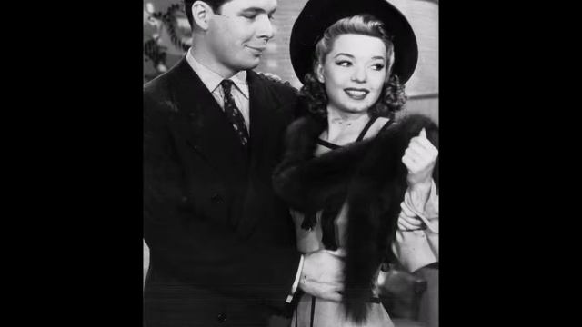 Frances Langford and Kenny Baker – Blue Room смотреть онлайн