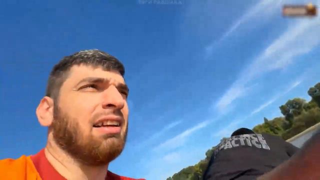 СТАЯ ПРЕВРАТИЛА МАШИНУ В ЛОДКУ! РАВШАН ИРЛ УГАР смотреть онлайн