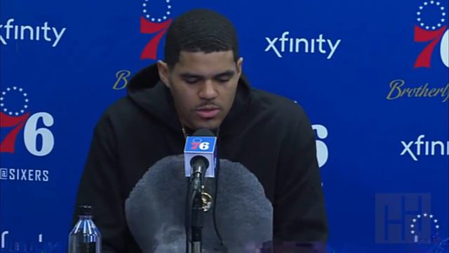 Brett Brown, Ben Simmons, JJ Redick, Tobias Harris, Jimmy Butler and Joel Embiid podium| 21/03/19 смотреть онлайн