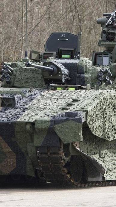 Новейшая британская БМП Ajax смотреть онлайн