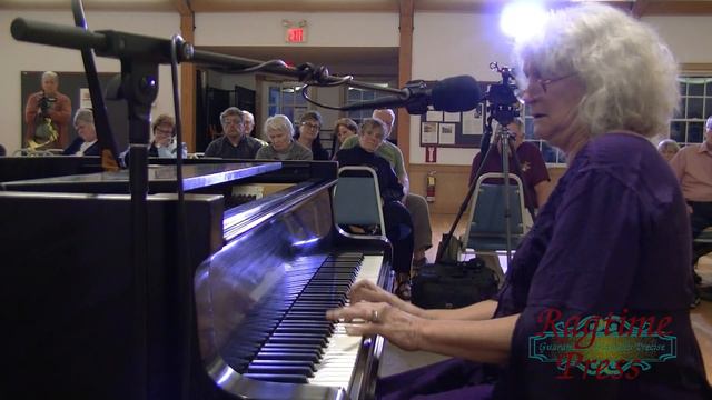 Somewhere Over The Rainbow - Sue Keller смотреть онлайн