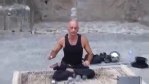 Вопреки законам физики. Йог Kristian Jyoti Vare.