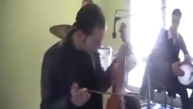 GROUPE NARAVAS AU NOUVEAU LYCEE смотреть онлайн